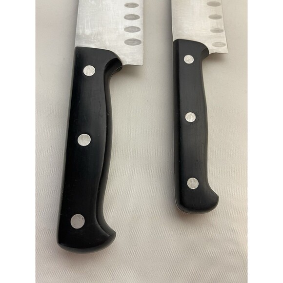 2 - J.A. Henckels International Knifes